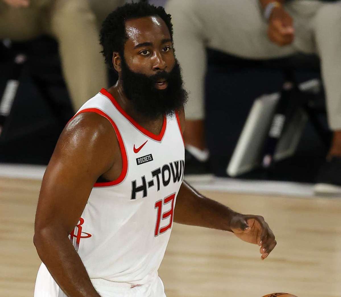 重从全球招 重从全球招