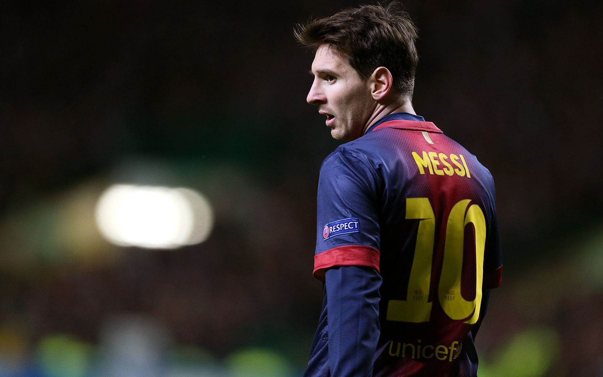 球并送出 球并送出