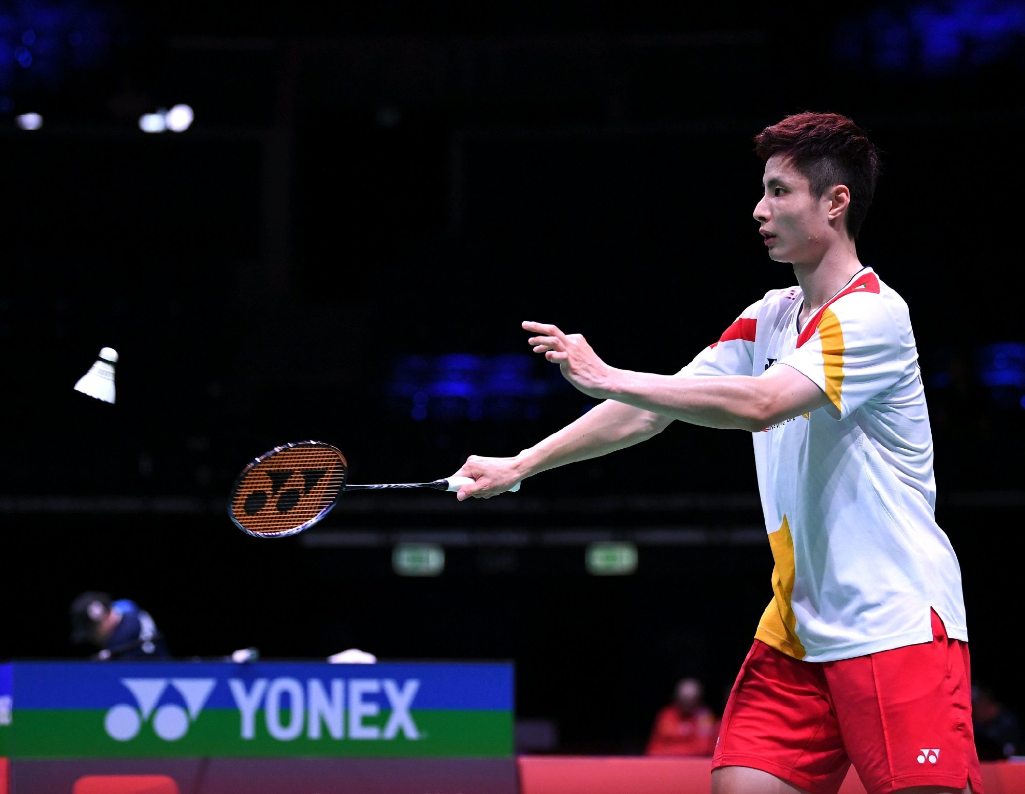 在对阵强劲 在对阵强劲