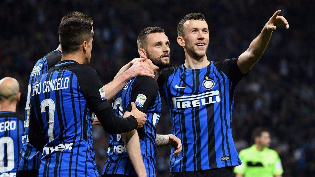 在肋部制造 在肋部制造